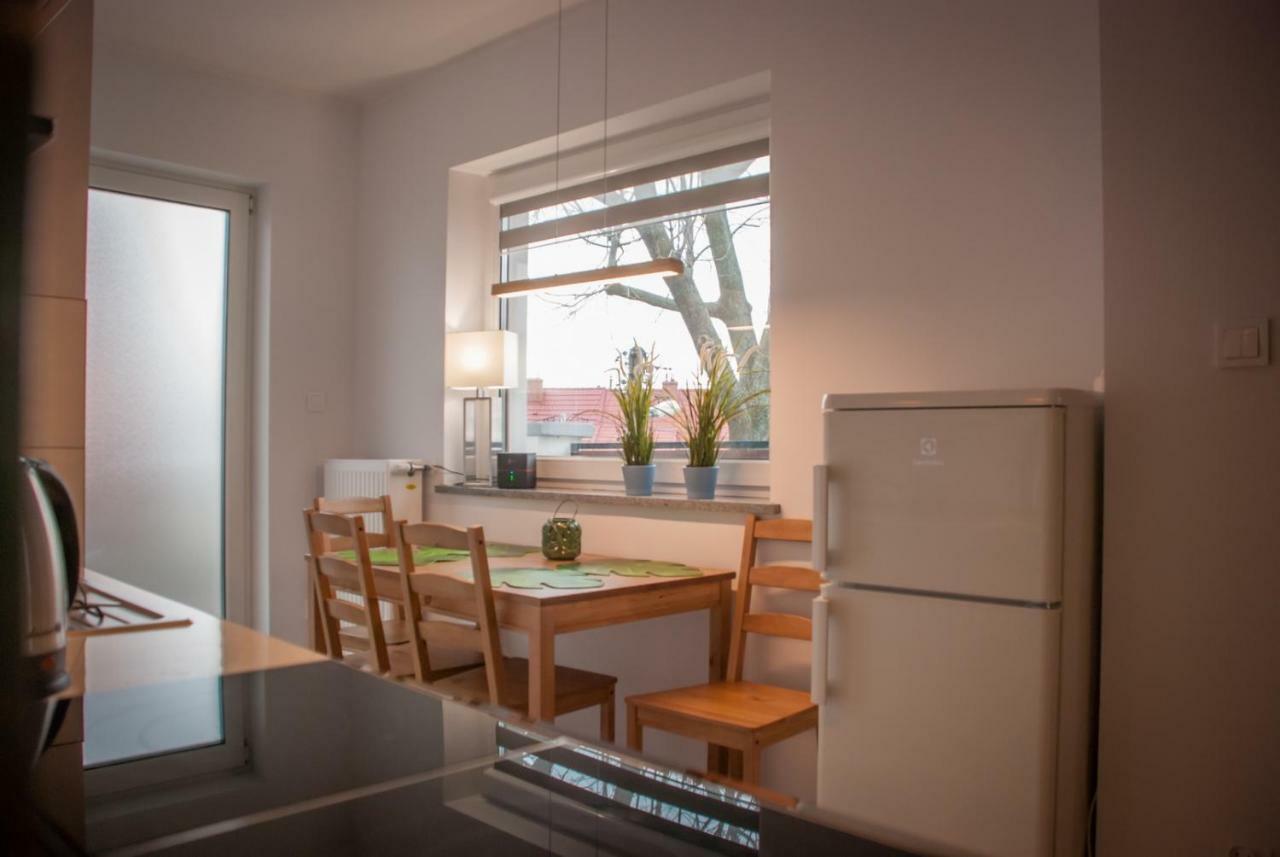 Noclegi "Boczna 5A" Apartamenty Goscinne ชตอฟนอ-สดรูย ภายนอก รูปภาพ