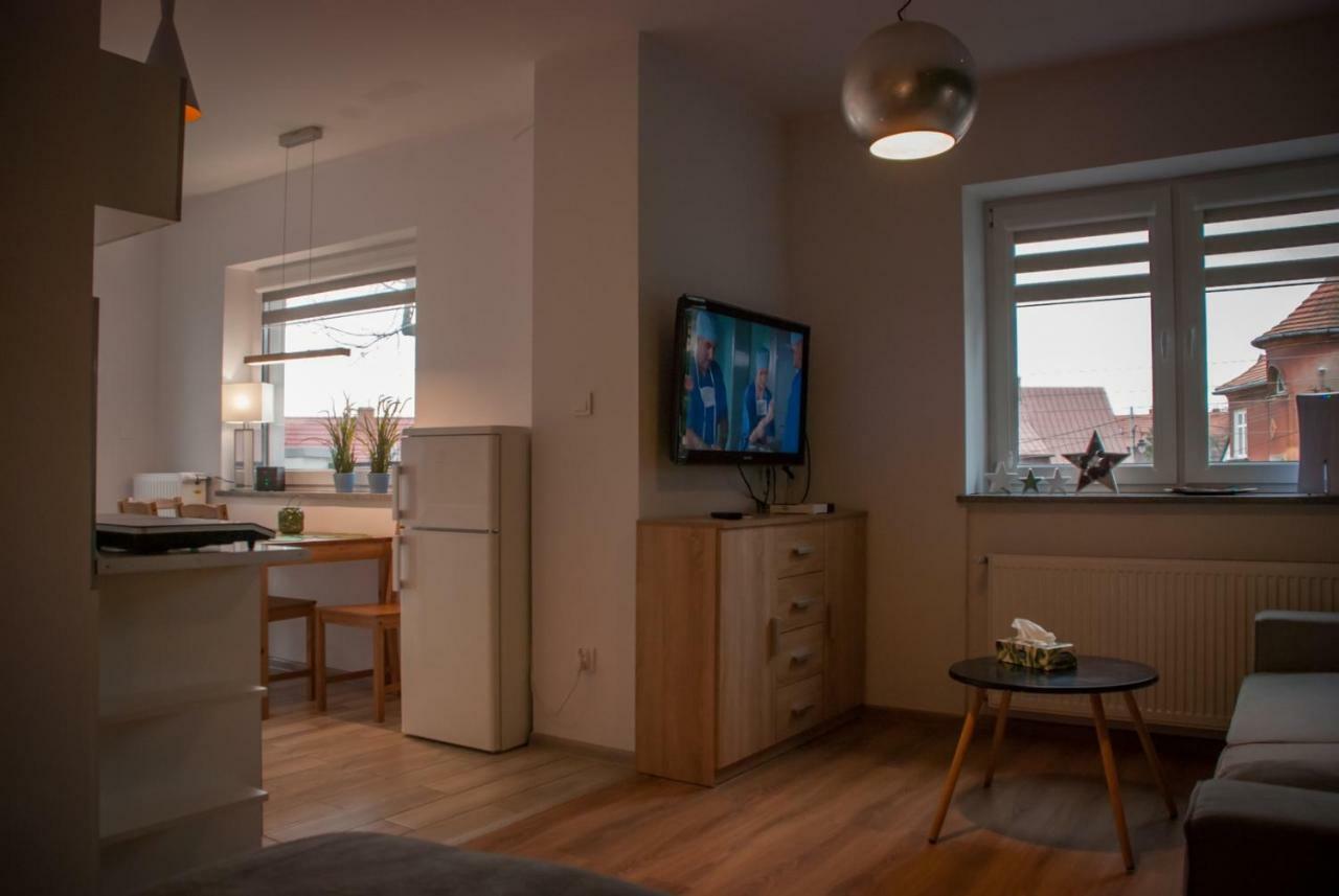 Noclegi "Boczna 5A" Apartamenty Goscinne ชตอฟนอ-สดรูย ภายนอก รูปภาพ