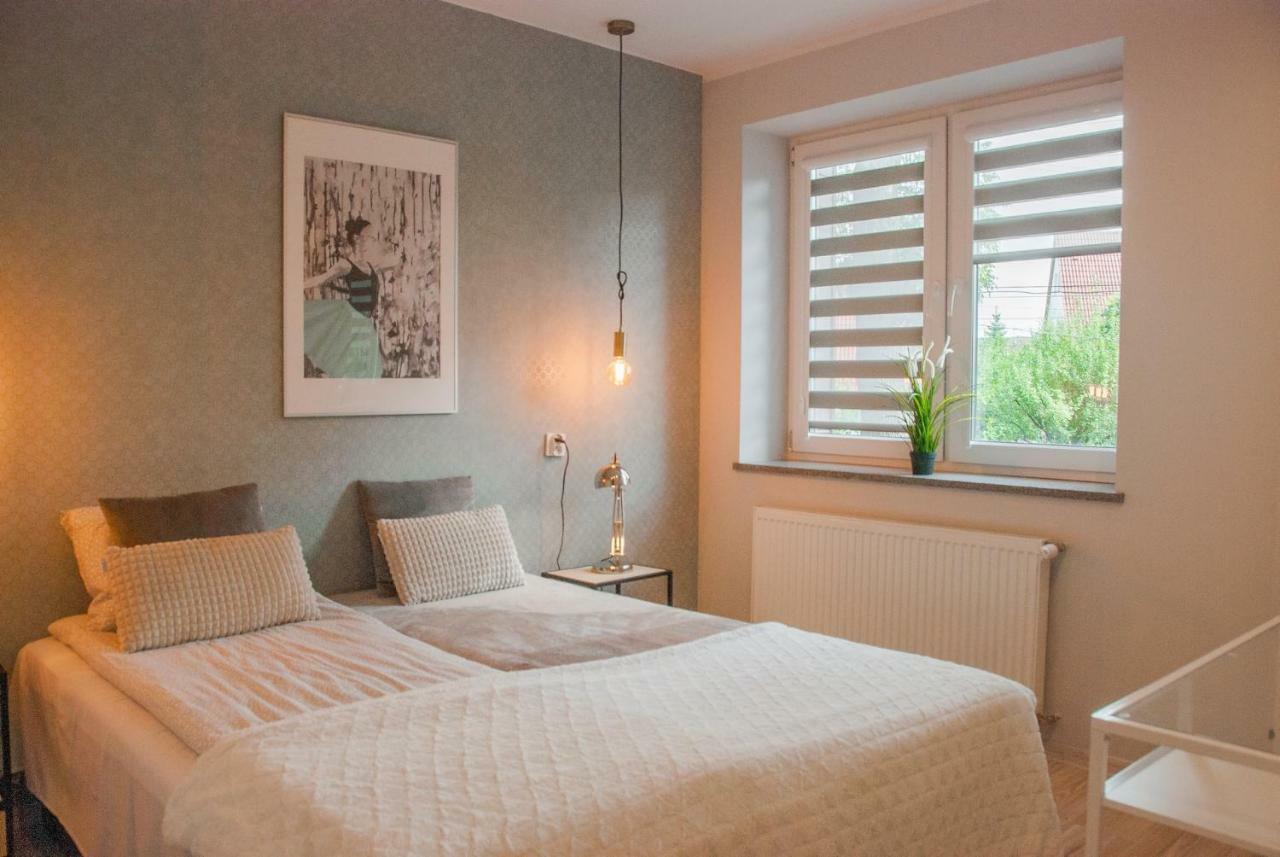 Noclegi "Boczna 5A" Apartamenty Goscinne ชตอฟนอ-สดรูย ภายนอก รูปภาพ